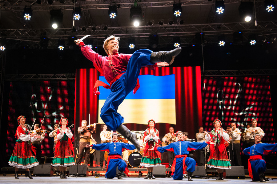 Folk dance festival photography: Folkart @ Maribor, Slovenia / © Saša Huzjak / SHtudio.eu