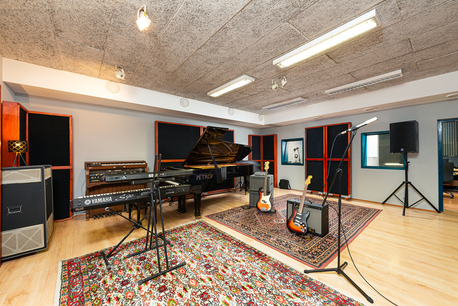 Fotografiranje različnih prostorov za promocijo: glasbeni studio / © Saša Huzjak / SHtudio.eu