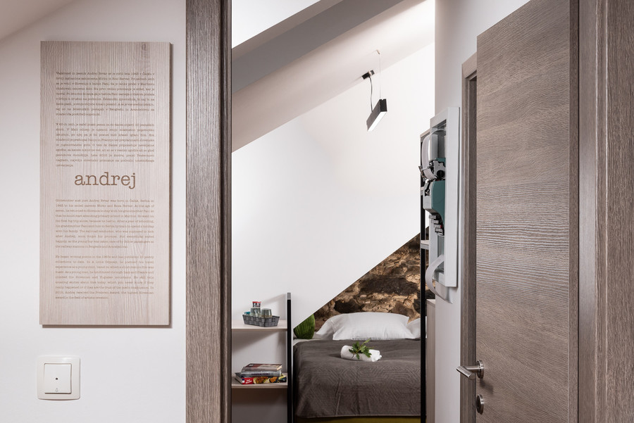 Fotografiranje nepremičnin in drugih prostorov za promocijo, oddajo ali prodajo: restavracije in bari, hoteli, hostli, pisarniški prostori, apartmaji, zasebni domovi / © Saša Huzjak / SHtudio.eu